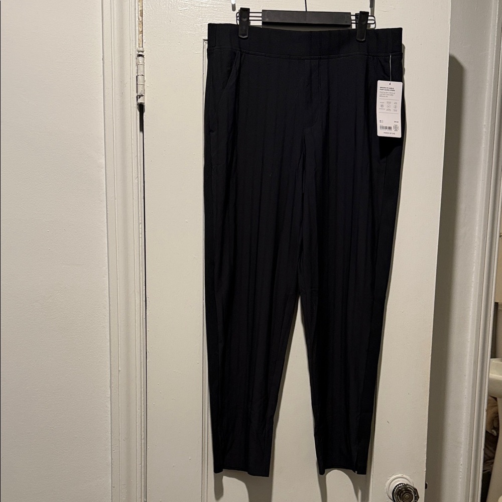 Athleta Midnight Black Cropped Pants